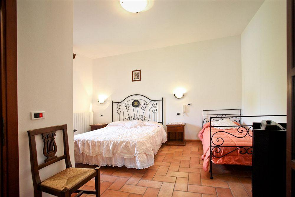 Agriturismo Da Lorena Marsiliana Ngoại thất bức ảnh